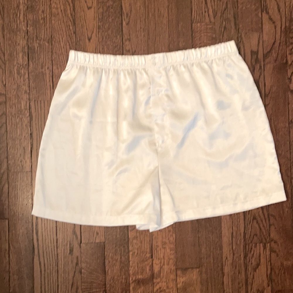 Shirley of Hollywood Satiny Sleep Shorts LN! Sz L